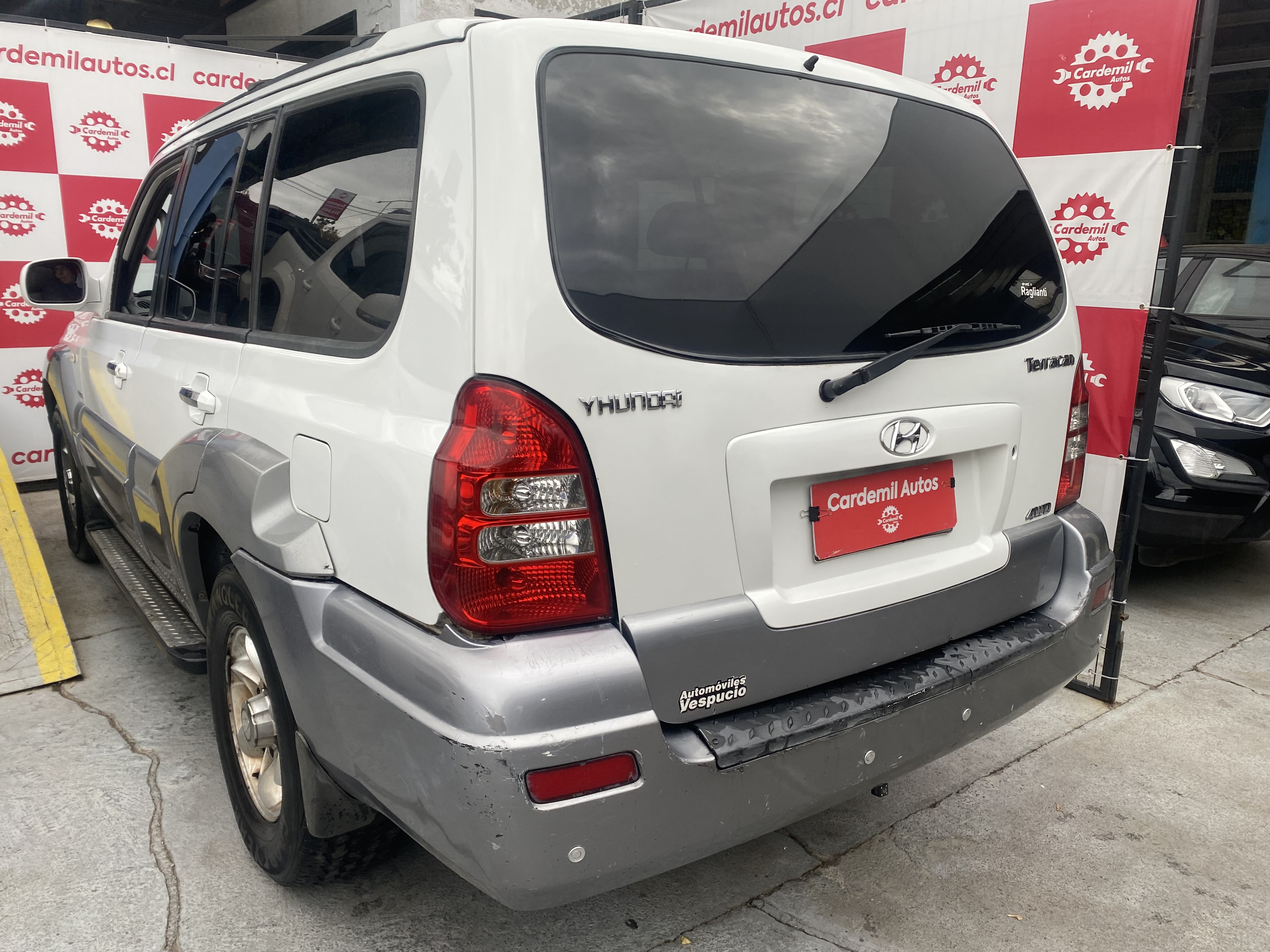 4HYUNDAI TERRACAN...