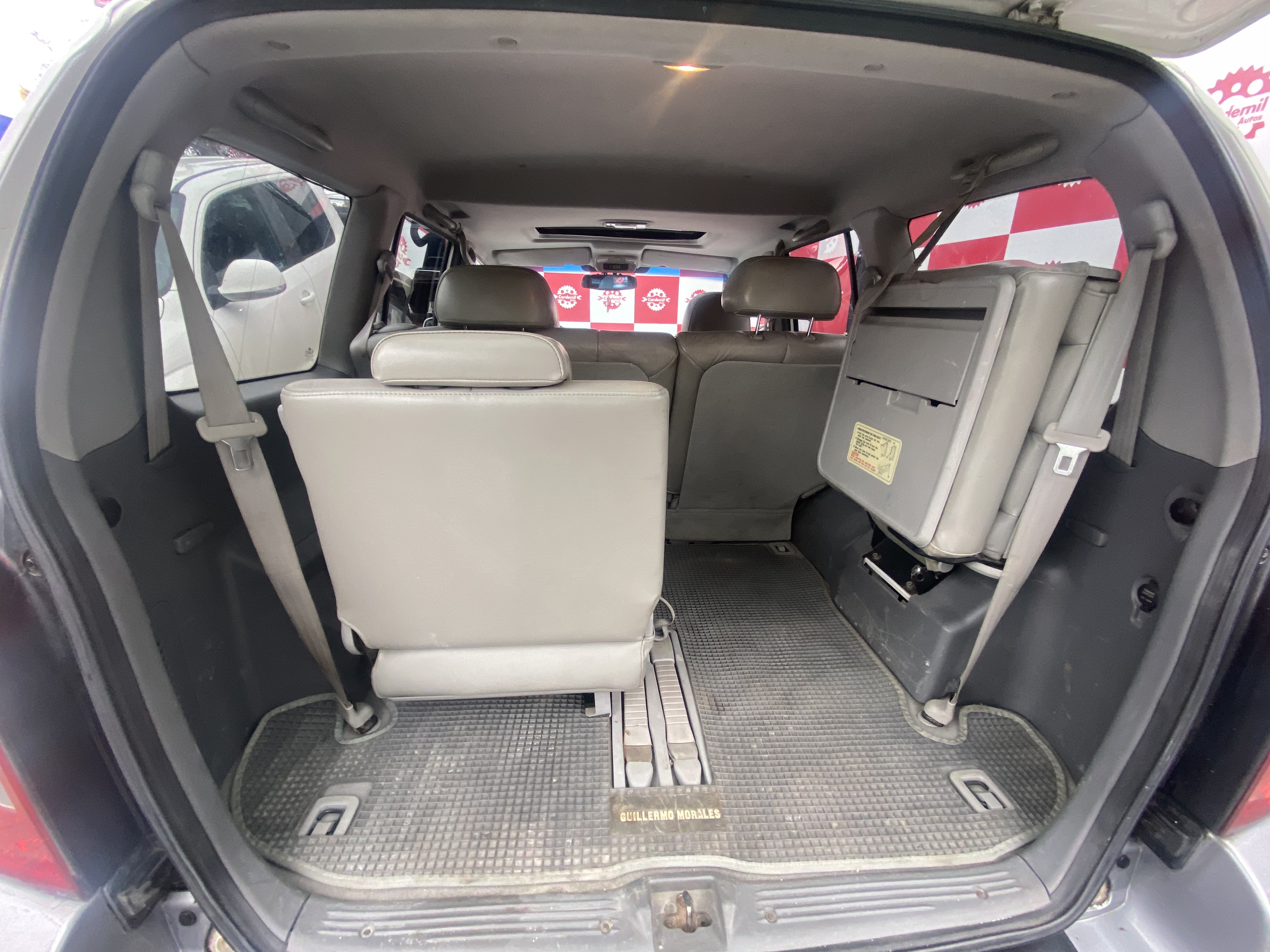 6HYUNDAI TERRACAN...
