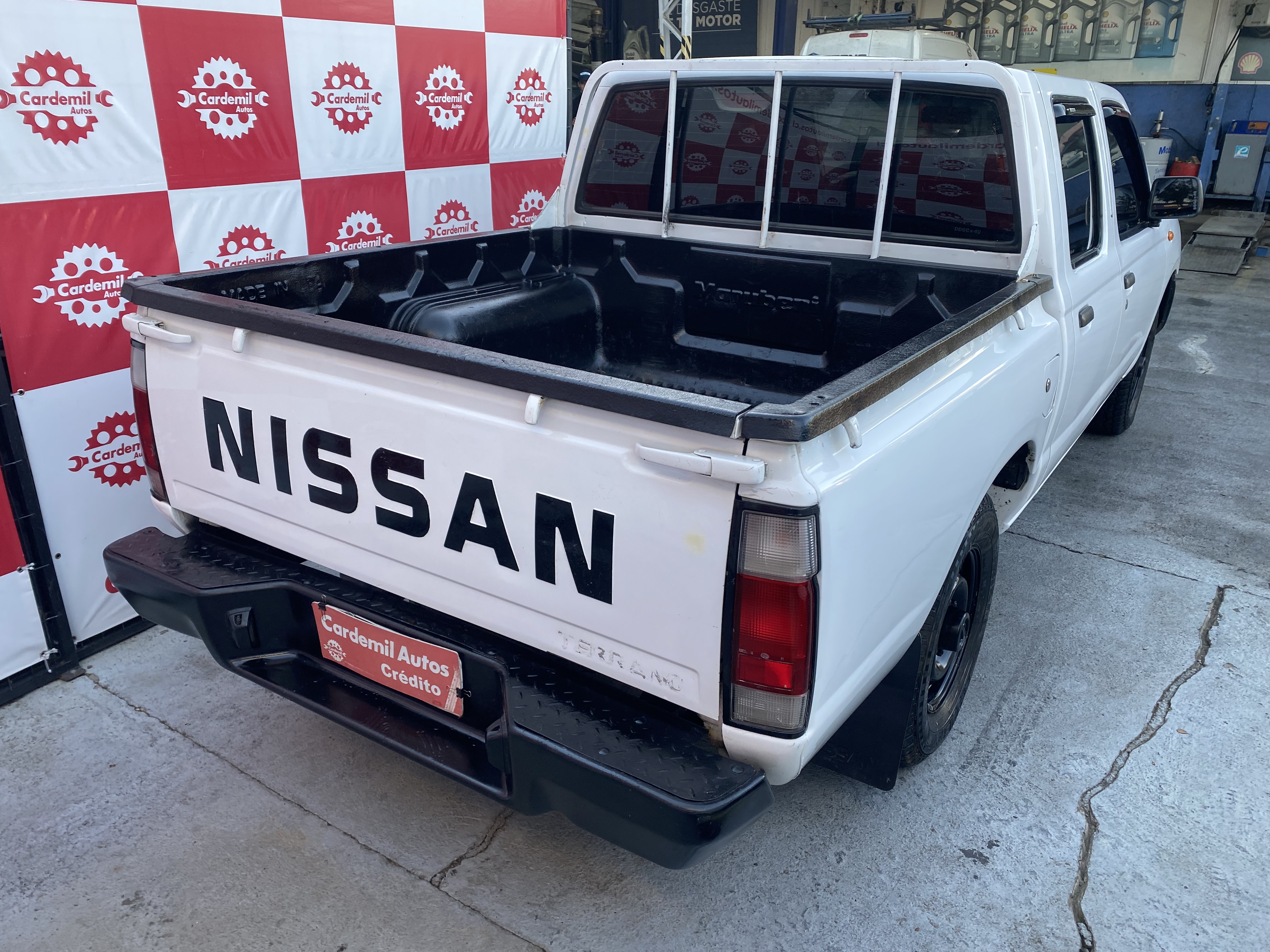 2NISSAN TERRANO DX...